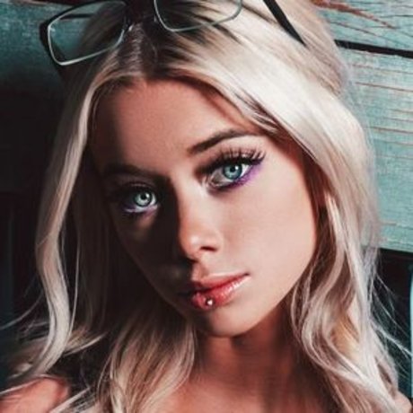 Alyssa Litanski xxx actress photos