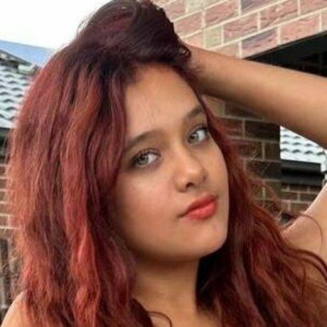 Blaise De Vos hot actress galleries