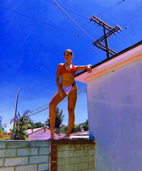 Kira Kosarin free model img