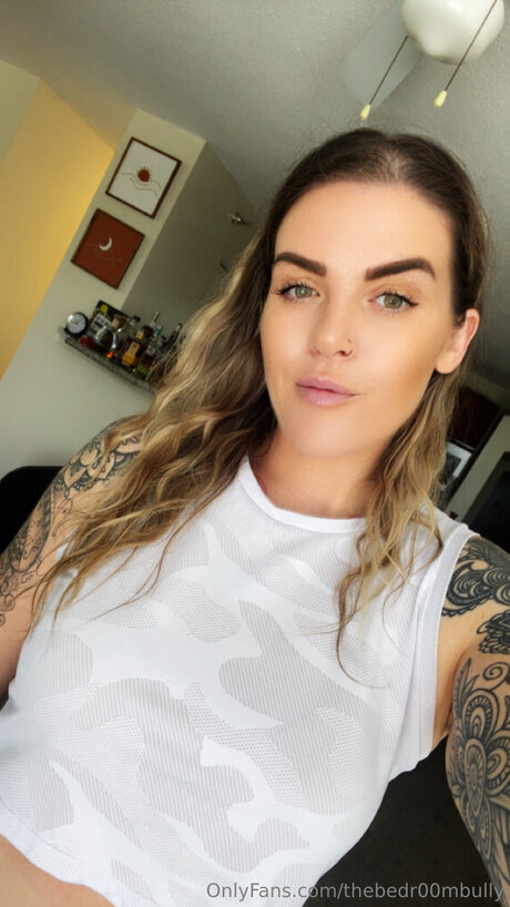 thebedr00mbully xxx actress gallery