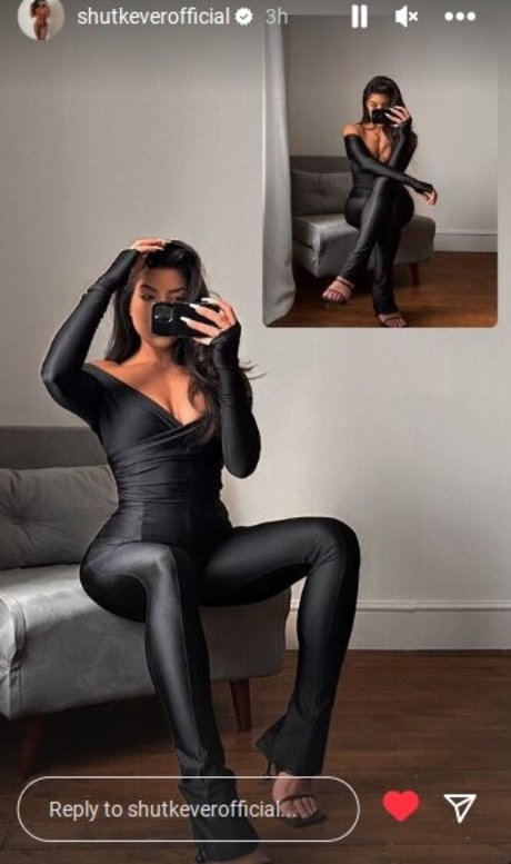 Leah Shutkever art star photos