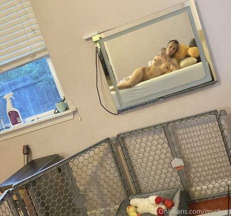 Mychau sex actress photo