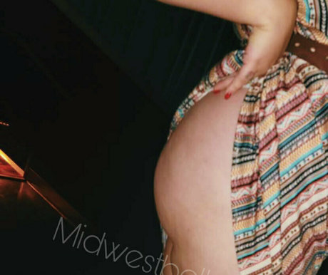 midwestbelle star erotic picture