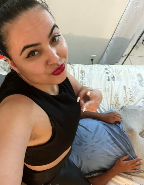 outdoor shower onlyfans nudes archive