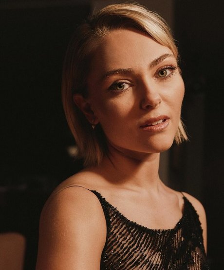 AnnaSophia Robb star pretty gallery