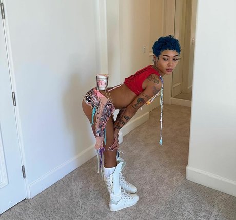 Coi Leray exclusive pornstar images