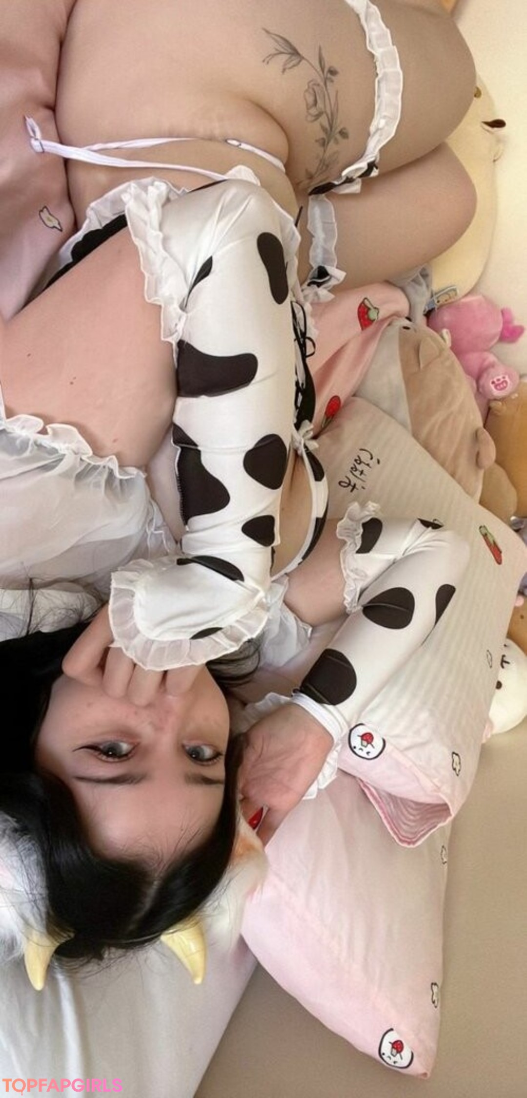 _sugashi model hot picture