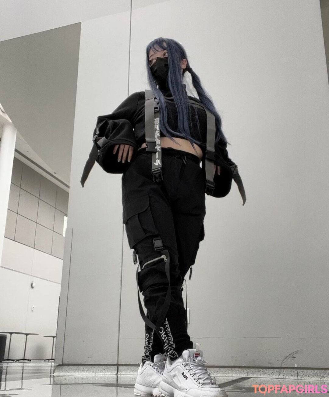 _sugashi pornographic model pics