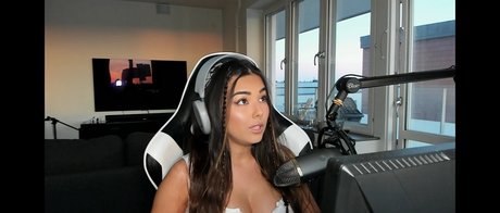 MichelleR perfect star images