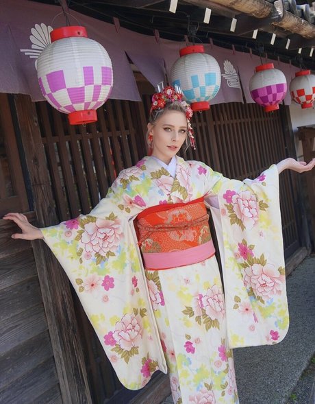 Milschbaum model perfect pic