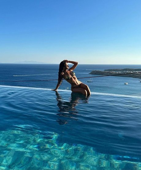 Melissa Santachiara art pornstar photo