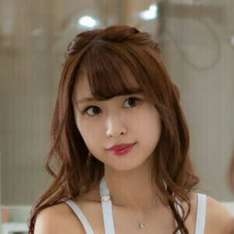 Carin beautiful pornstar image