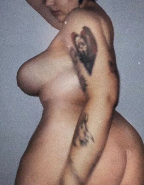 fefefer model art picture