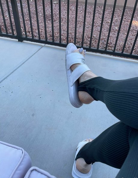 goddessfendi nude pornstar photos