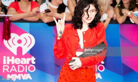 Grimes model sex archive