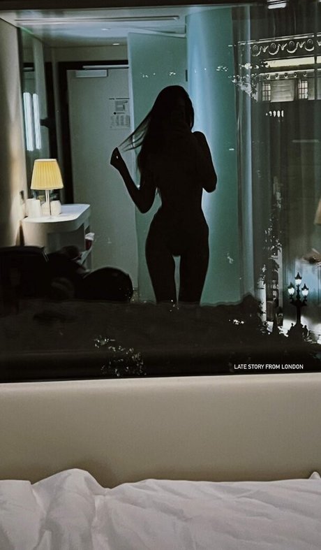 Niemesia model erotic archive