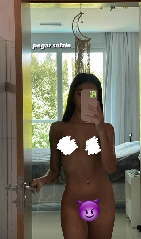 Rebeca Barreto nude actress galleries