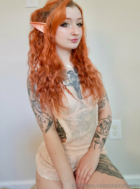 Starryfawnn star sexy photos