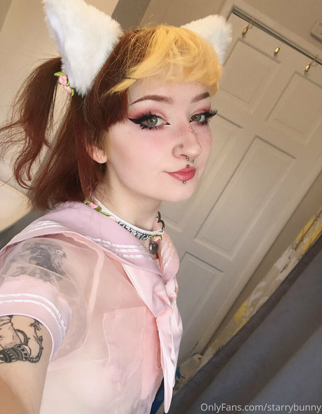 Starryfawnn porn model pics