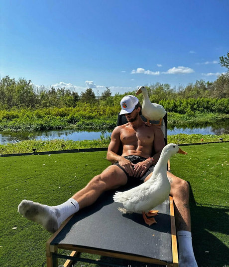 tooturntuncensored pornstar hd photos