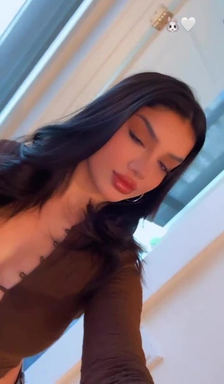 Alishba Sheikh high quality pornstar picture