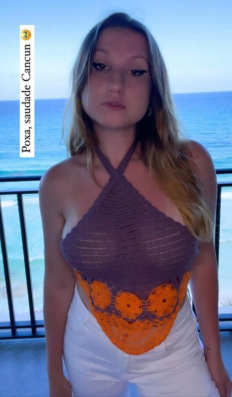 CherryGumms hot actress photos