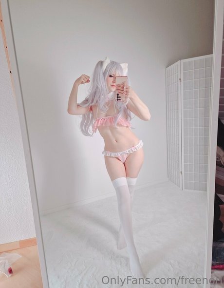 freenori star naked photo