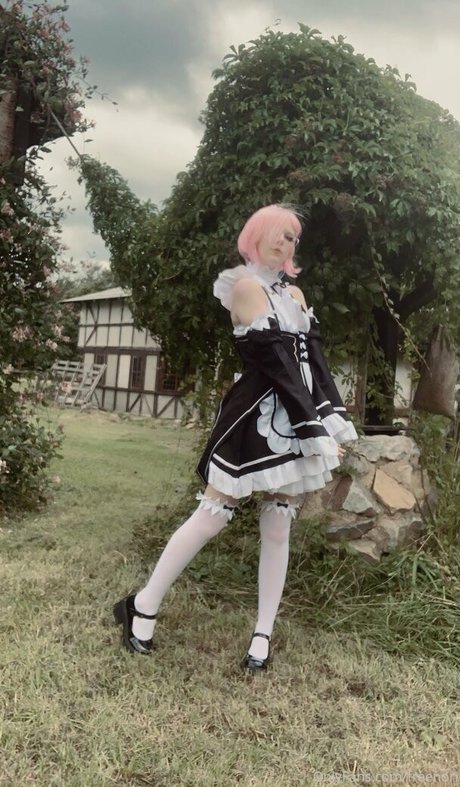 freenori free model pics