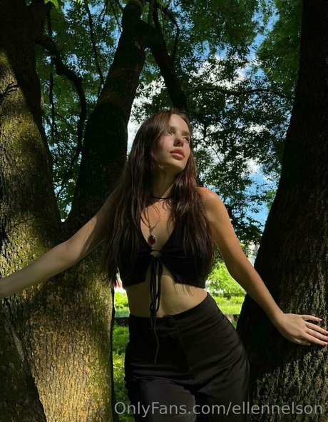 ellennelson model sexy pictures