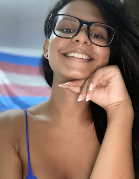 bellapussy25 star nude images