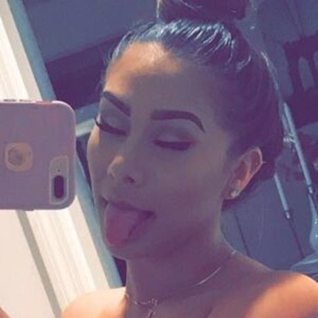 melifineass pornographic model pic