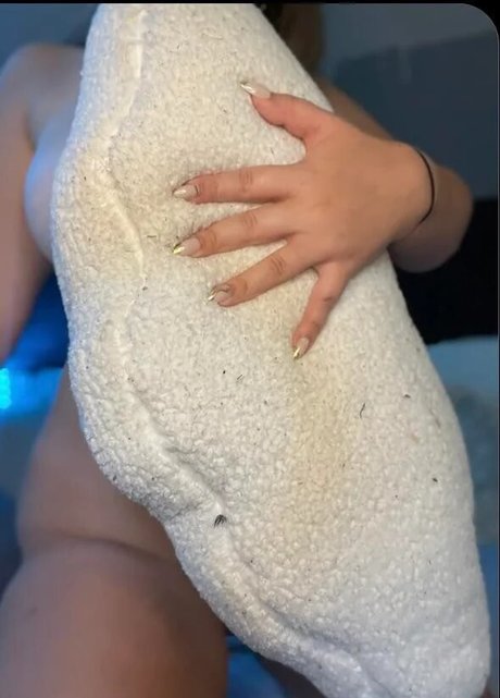 EmilyLittless star sexy galleries