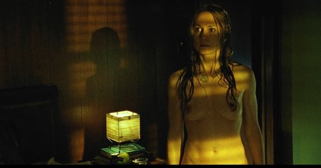 Holly Hunter model hot galleries