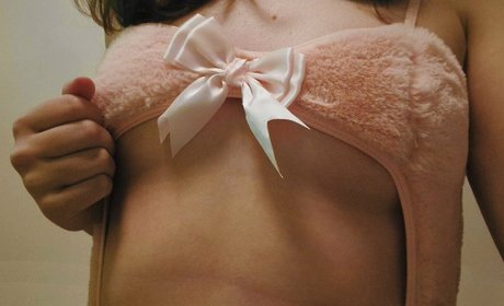 sleepy bunny hot star pics