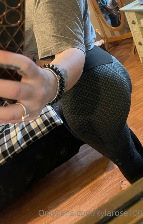 kinkykayy3 star hd pics