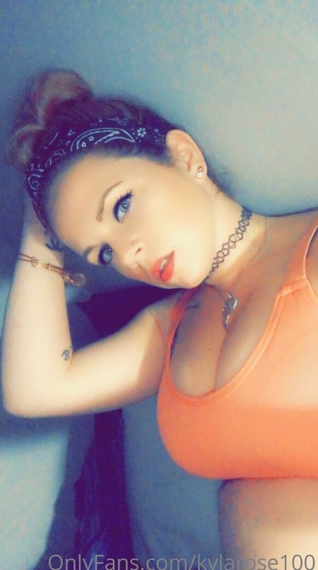 kinkykayy3 free model picture