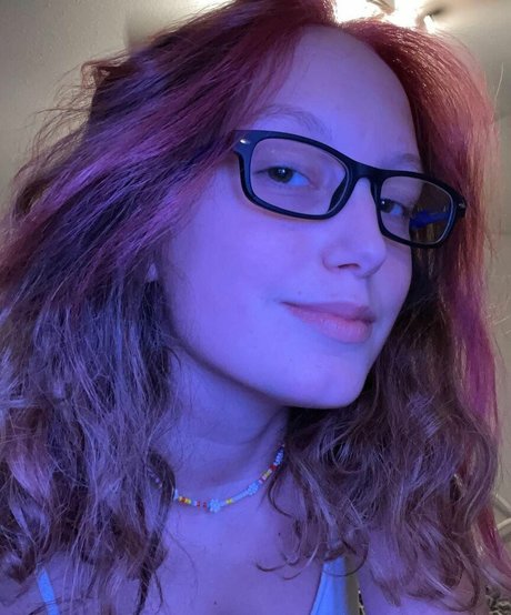 MuscleMommy002 model nudes pic