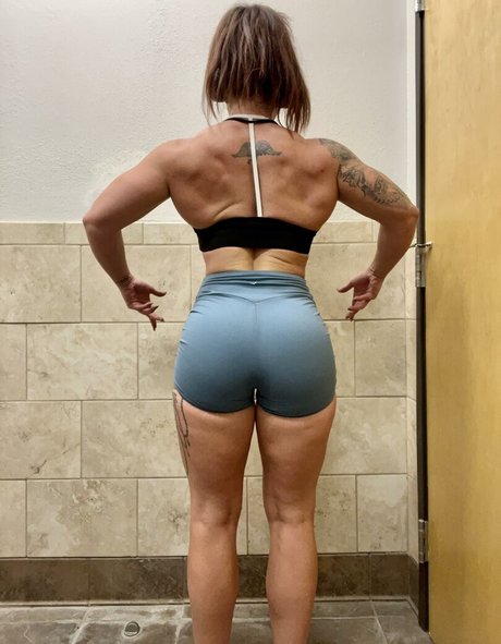 NoPlainJane nude model galleries