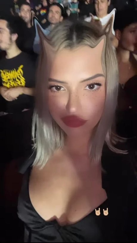 Alissa Violet pornographic star pictures