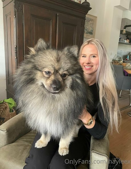 Hayleex naked pornstar pic