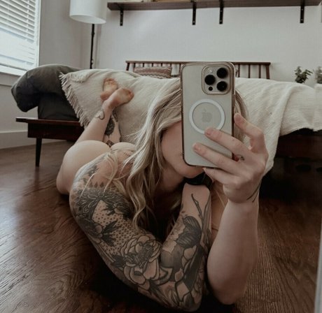 Josie Hamming star top photos