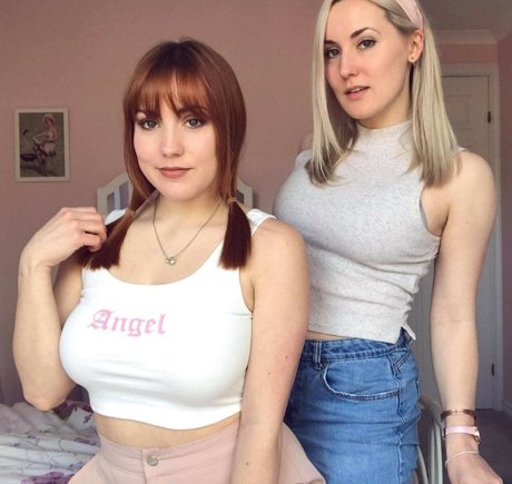 ASMR Shortbread model nudes photo