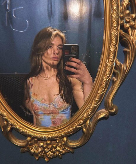 Samwitch model best photo