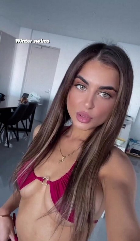 Rhiannon Kyra star pretty images