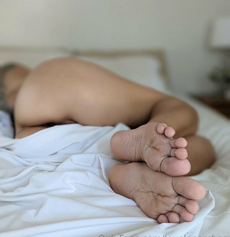 loveleearches xxx pornstar gallery