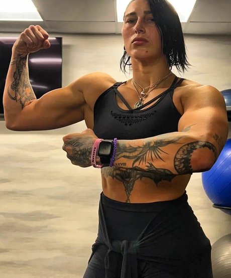 Rhea Ripley Profile pic