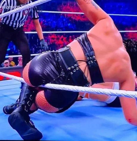 Rhea Ripley xxx model galleries