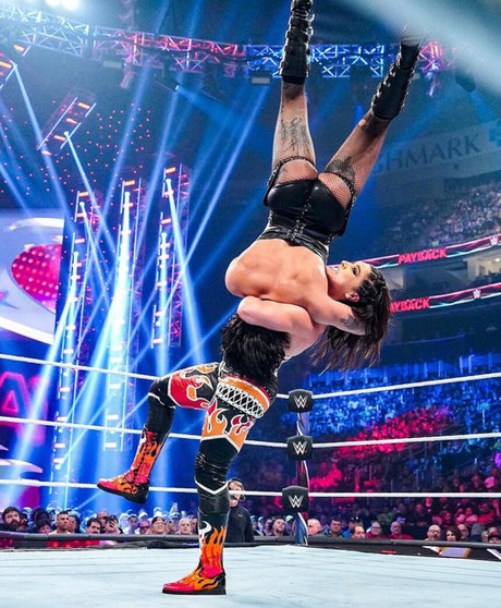 Rhea Ripley hot model img