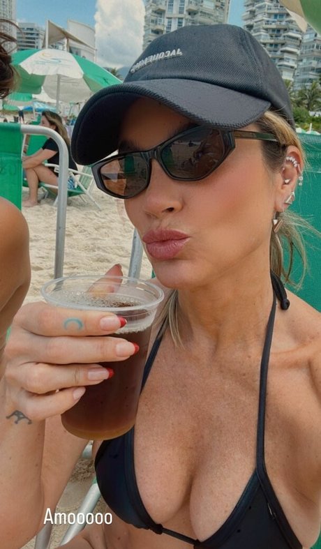 Flavia Alessandra best pornstar pic