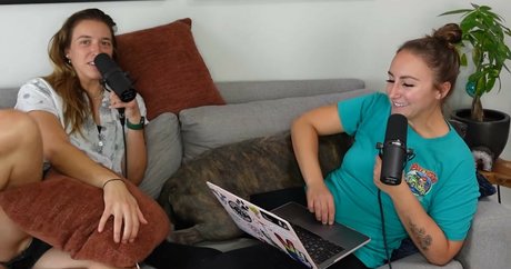 Rachel Ballinger adult model photo